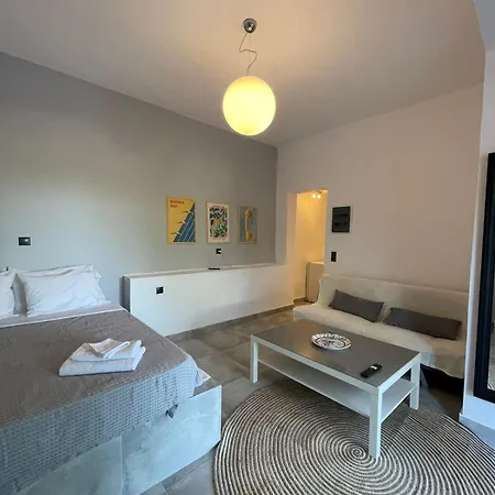 Lefkalia Apartment *